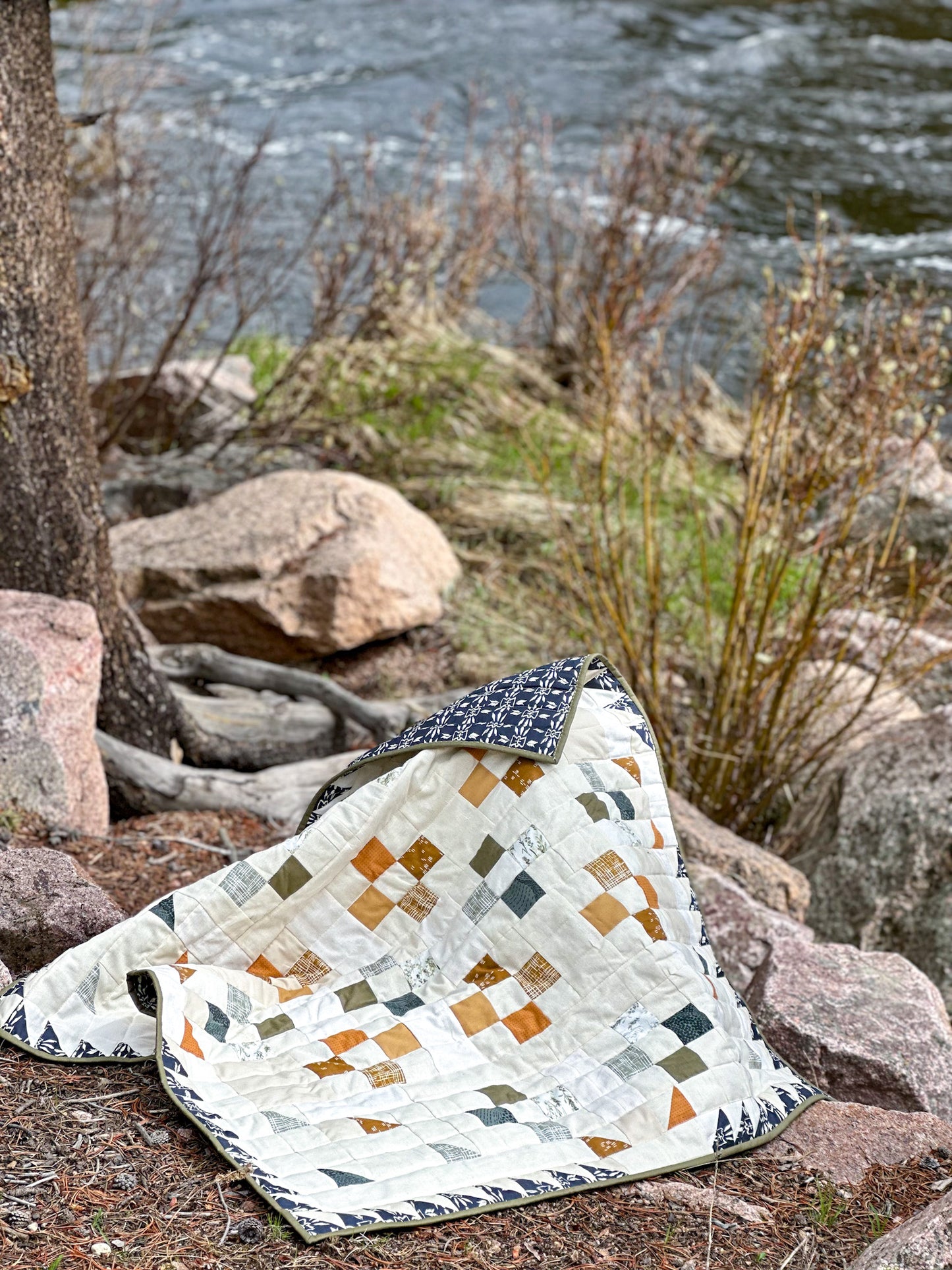 Snuggle Bug Quilt pattern - PDF